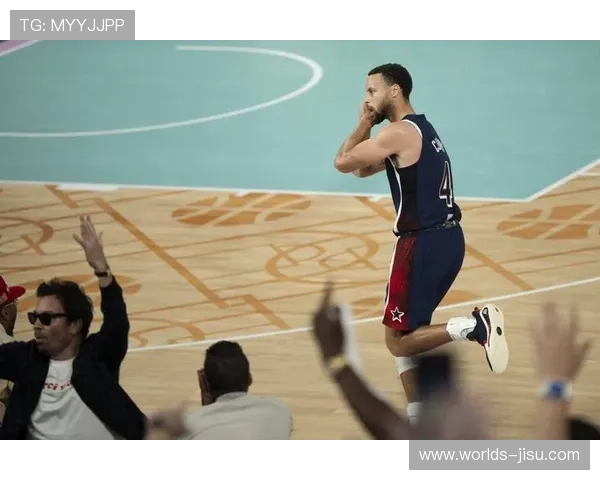 库里独砍38分，末节孤立无援